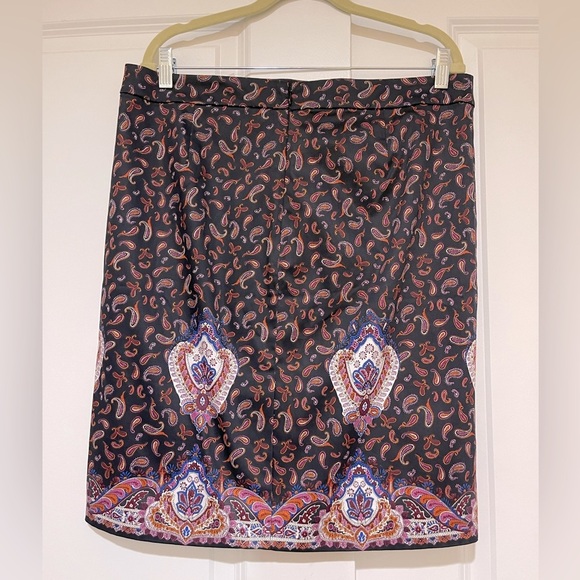 J.Crew new with tags lined pencil skirt size 12 - Picture 2 of 5